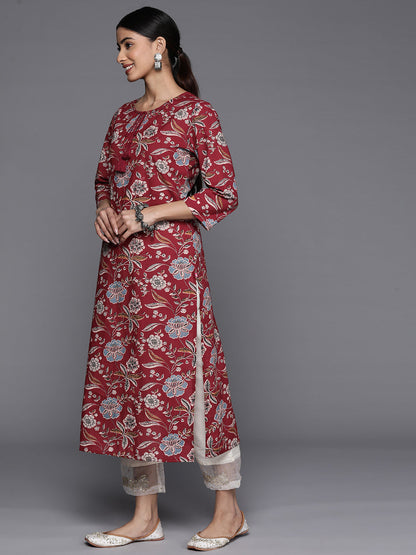 Dhiyona VR Women's Maroon Floral Printed Straight Kurta With Side Slits
