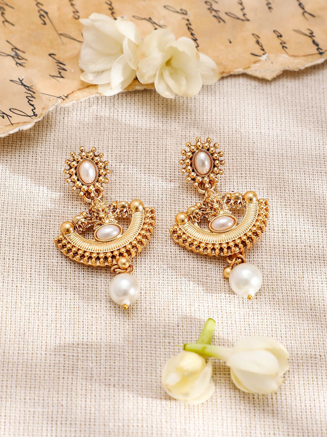 Dhiyona RJ Women's 18K Gold-Plated Pearl and Kundan Studded Temple Necklace Set