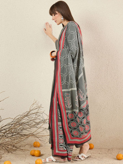 Women Solid Embroidered Cotton Kurta with Trousers & Dupatta