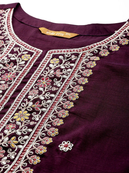 Dhiyona IE Plus Size Floral Embroidered Regular Kurta with Trousers & With Dupatta