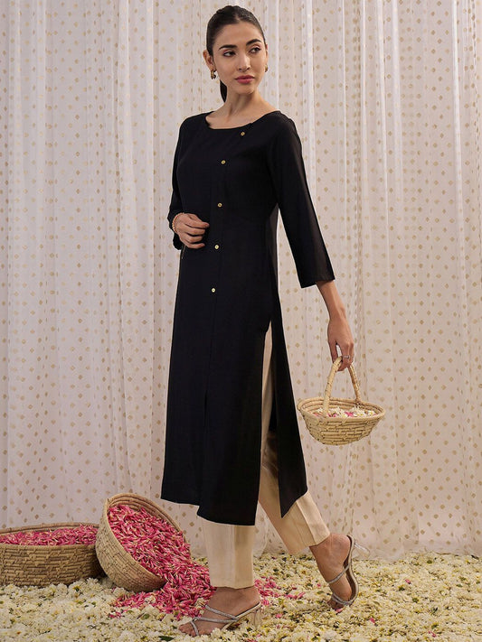 Dhiyona IE Round Neck Three-Quarter Sleeves Straight Kurta