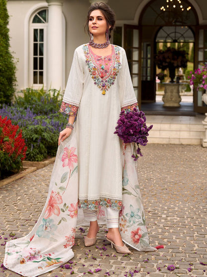 Women Floral Embroidered Thread Work Pure Cotton Kurta & Trousers With Dupatta