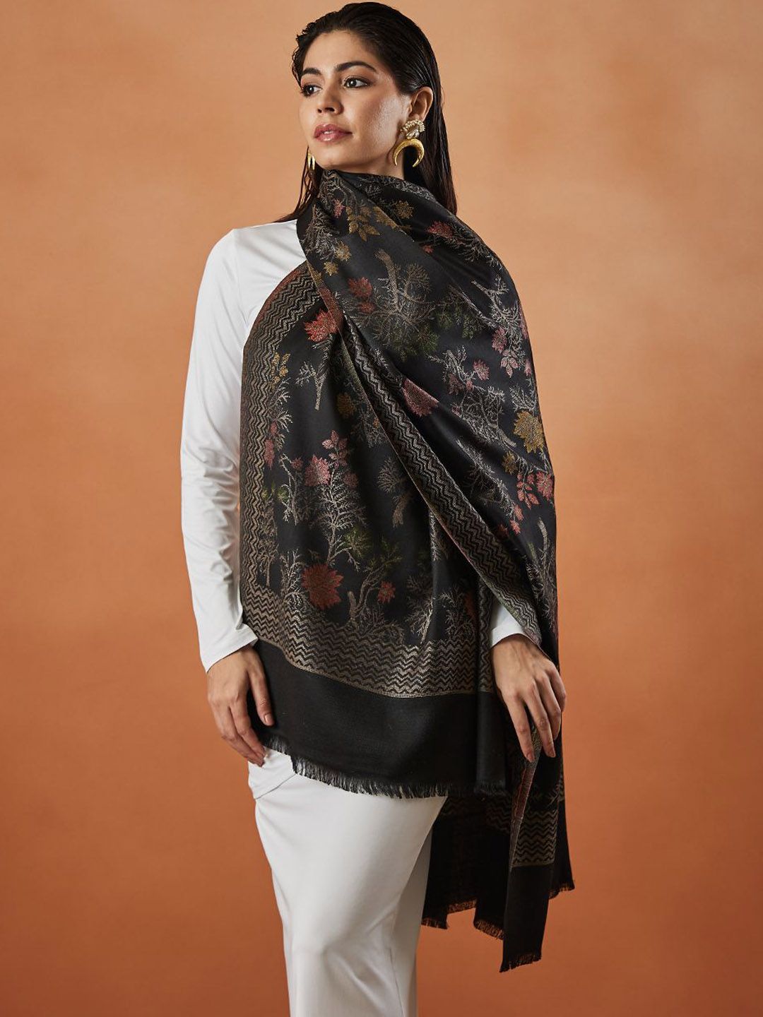 Dhiyona PA Floral Woven Design Fringed Shawl