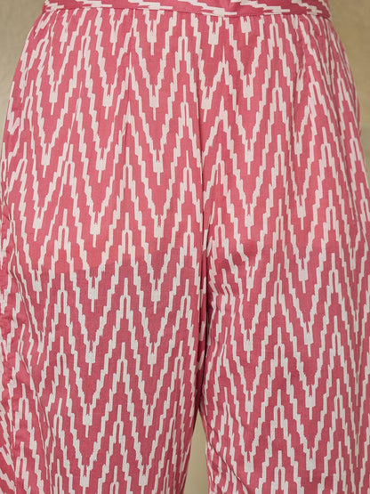 Geometric Printed V-Neck Pure Cotton A-line Kurta With Trousers