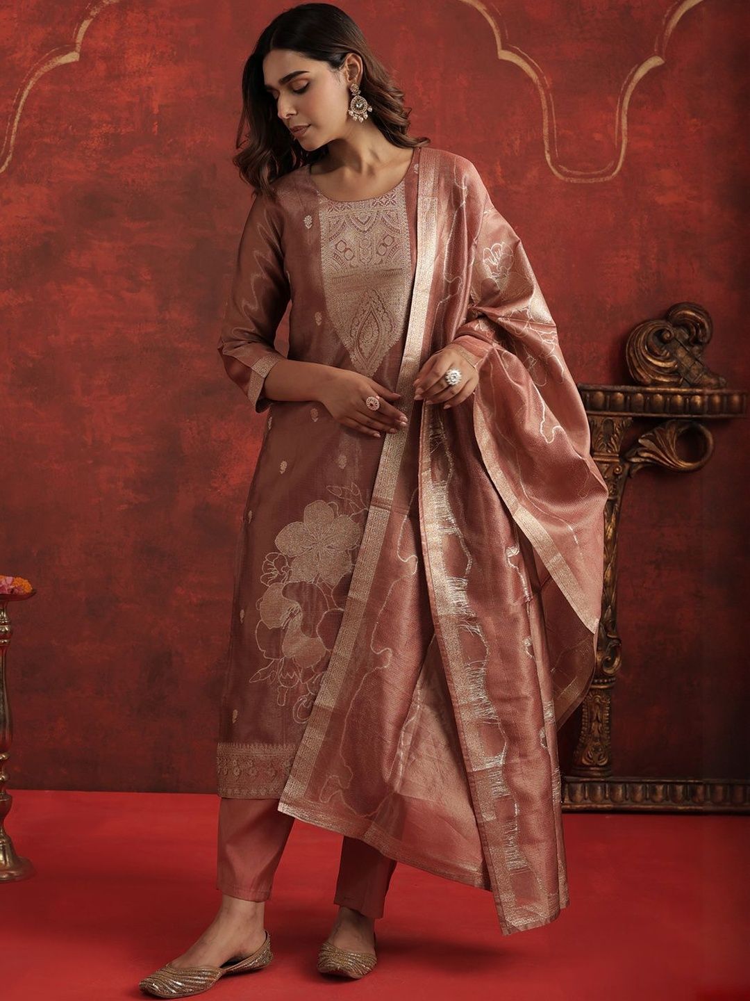 Ethnic Motifs Woven Design Zari Straight Kurta With Trousers & Dupatta