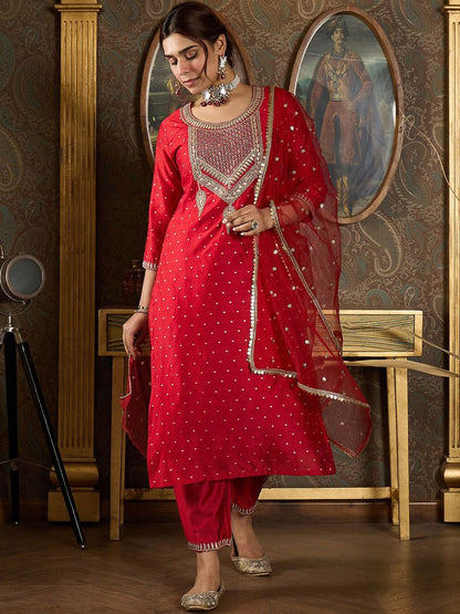 Dhiyona IE Floral Embroidered Sequinnce Work Kurta With Trousers & Dupatta