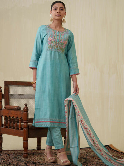 Dhiyona PD Women Yoke Design Straight Kurta With Trouser & Dupatta