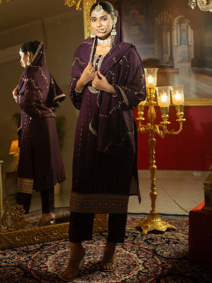 Sequinned Embroidered Round Neck Kurta With Trousers & Dupatta