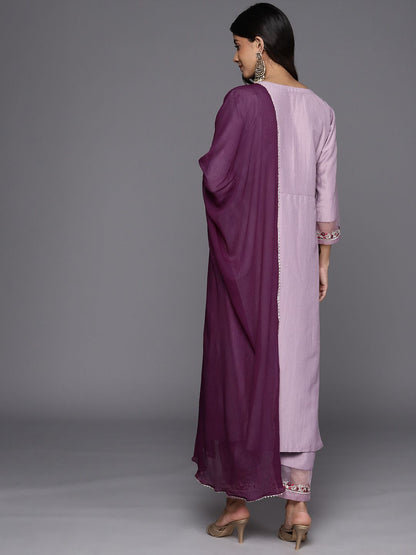 Dhiyona VA Women'sEmbroidered Empire Sequinned Kurta With Trousers & Dupatta