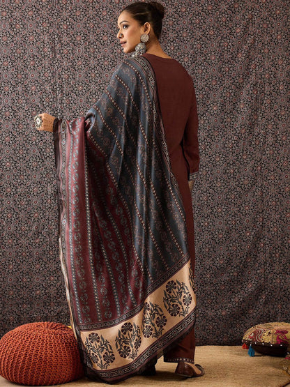 Women Ethnic Motifs Printed Regular Kurta with Trousers & With Dupatta