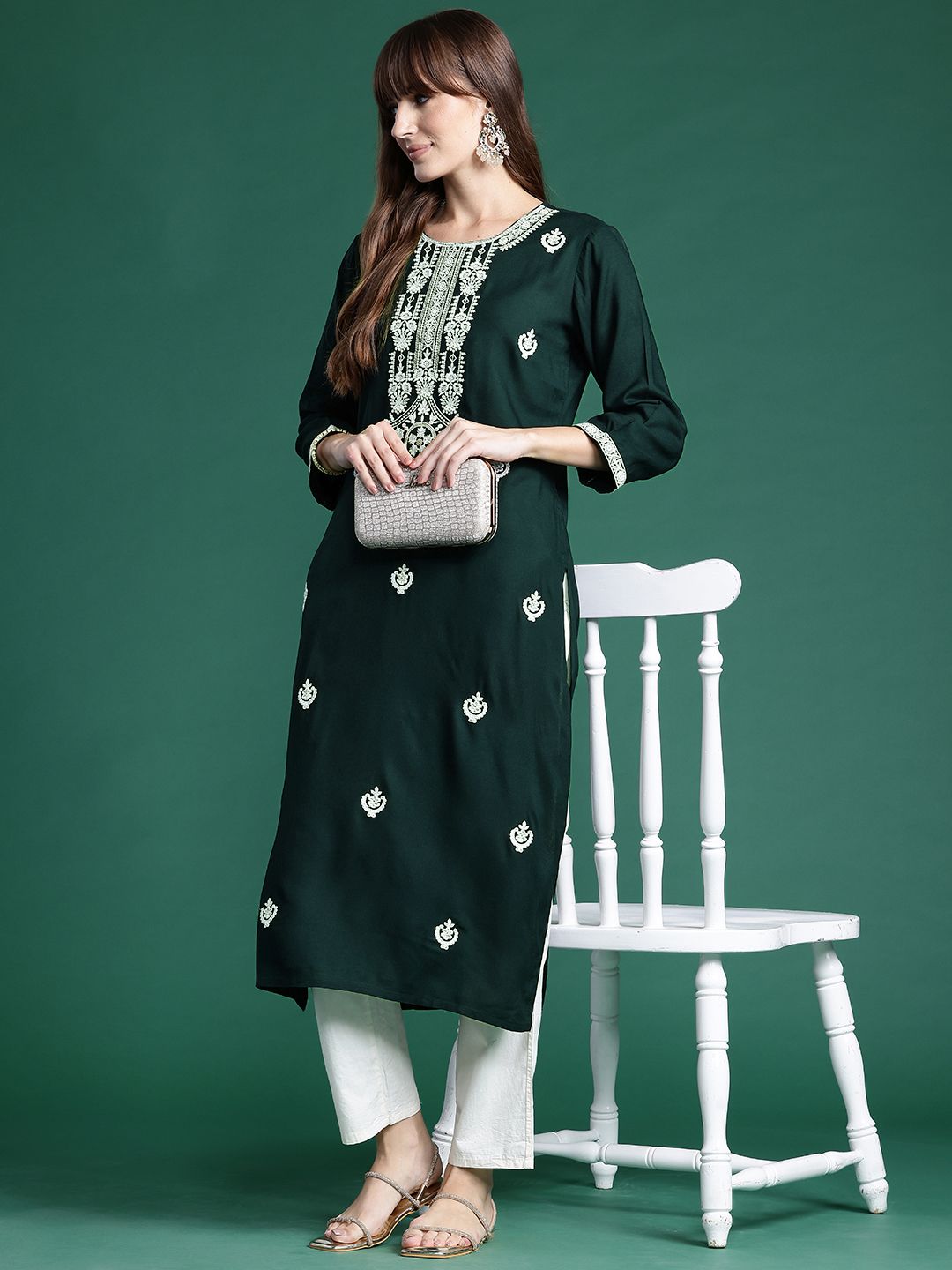 Dhiyona IE Women Ethnic Motifs Embroidered Thread Work Kurta