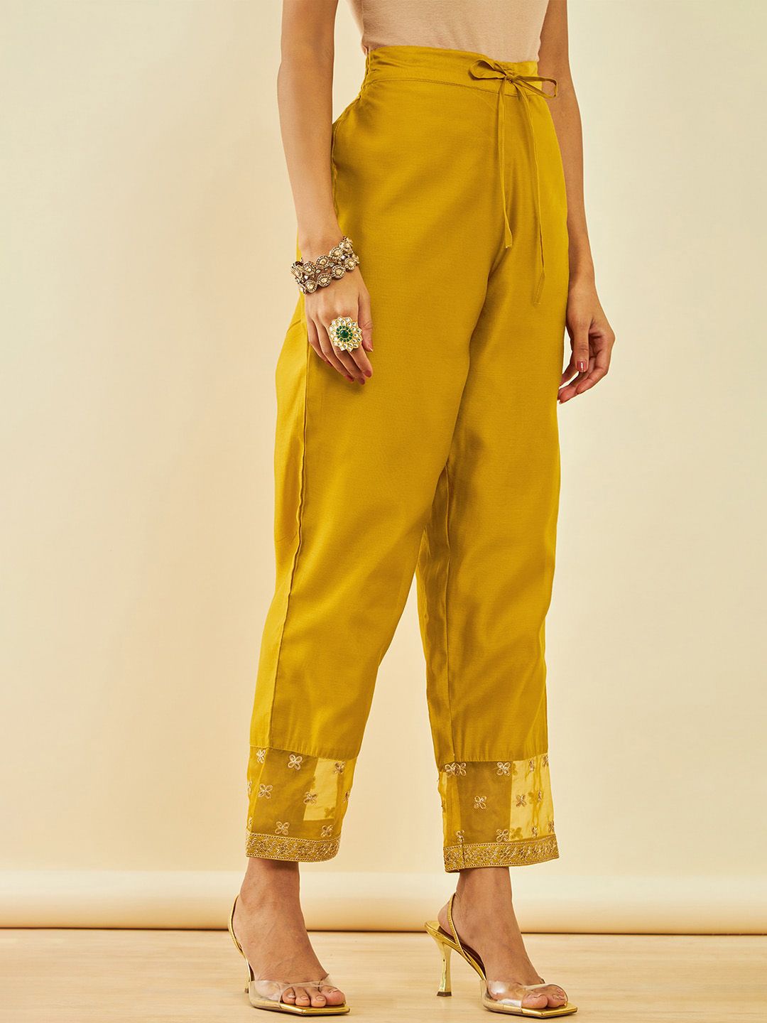 Dhiyona SO Women's Ethnic Motifs Embroidered Regular Sequinned Straight Kurta With Trousers & Dupatta