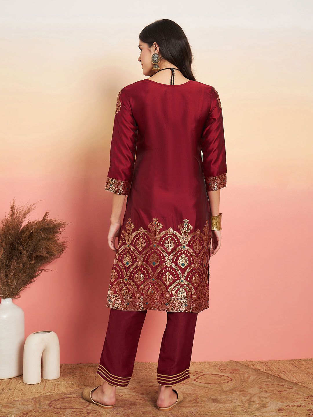 Women Maroon Floral Embroidered Regular Kurta with Trousers & Art Silk