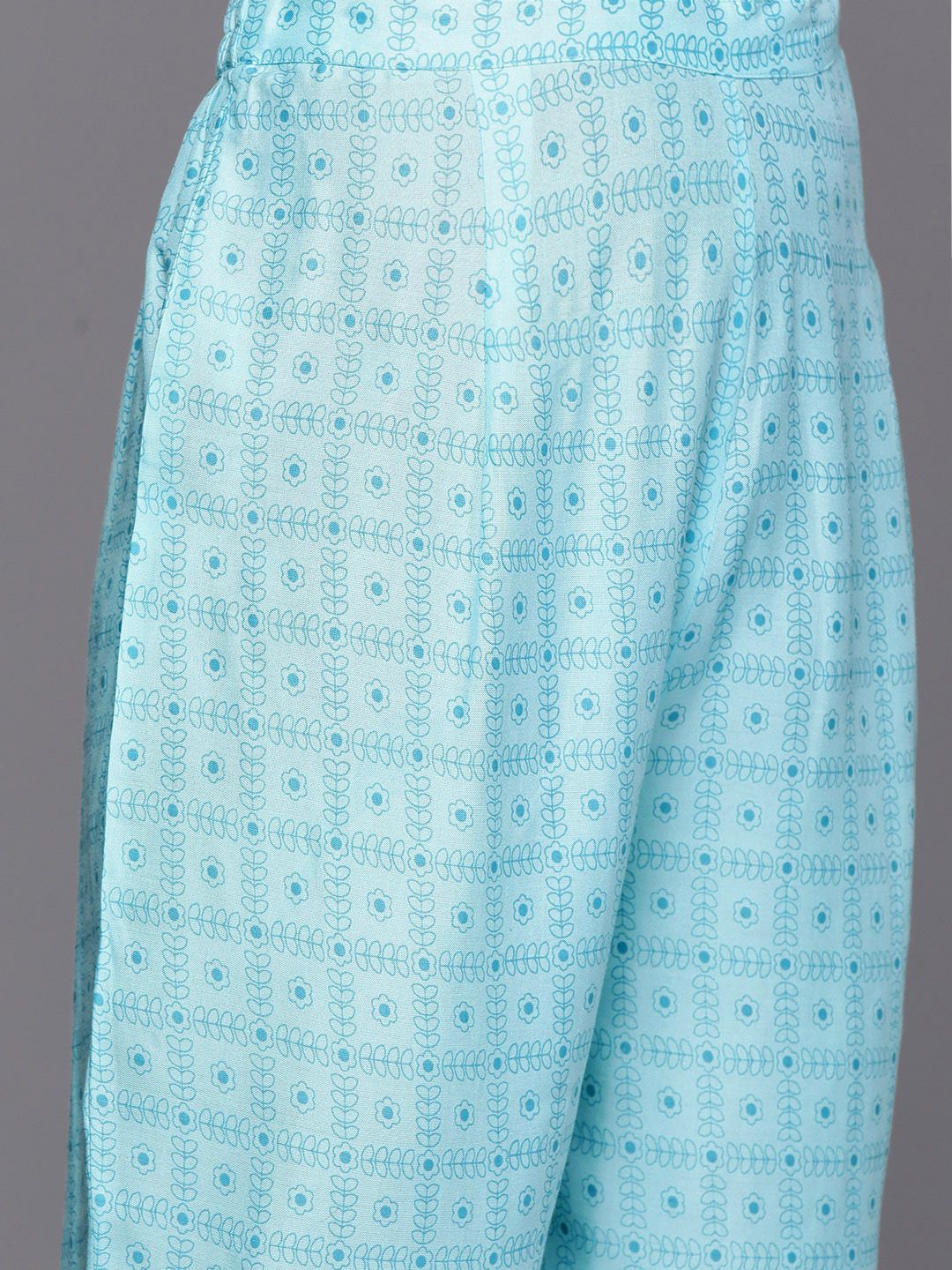Dhiyona IE Women Turquoise Blue Floral Embroidered Thread Work Kurta with Trousers & With Dupatta