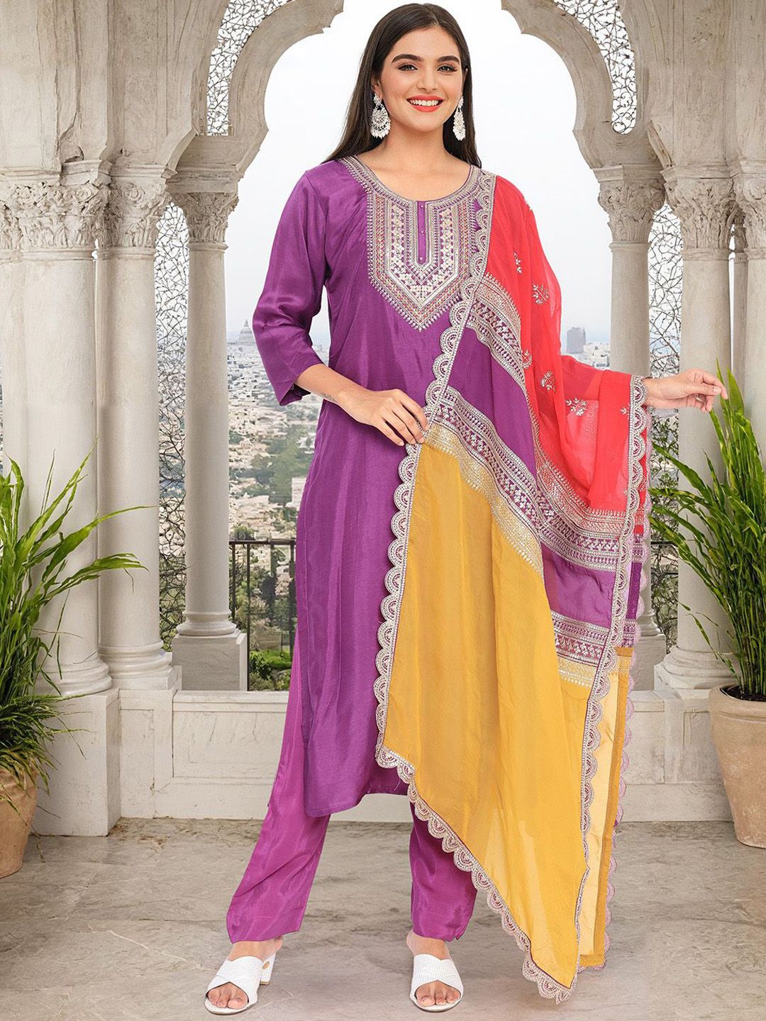 Dhiyona IS Women's Floral Yoke Design Zari Straight Kurta With Trouser And Dupatta