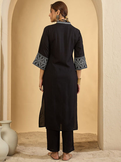 Dhiyona IE Floral Yoke Design V-Neck Straight Kurta With Trousers & Dupatta