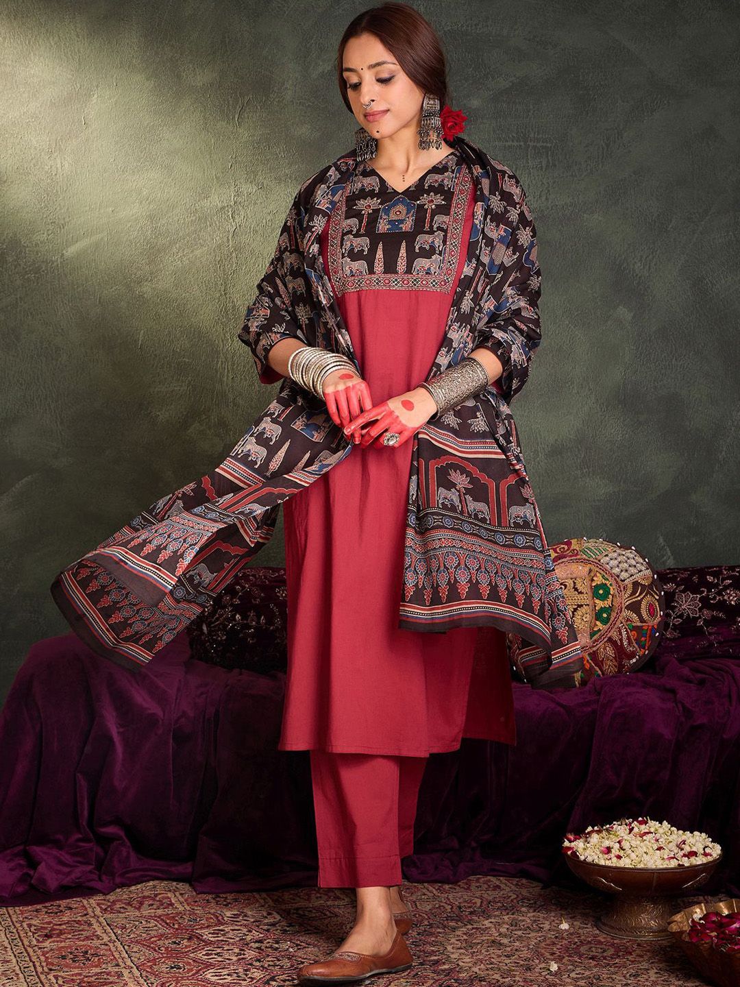 Ethnic Motifs Yoke Design Pure Cotton Straight Kurta With Trousers & Dupatta