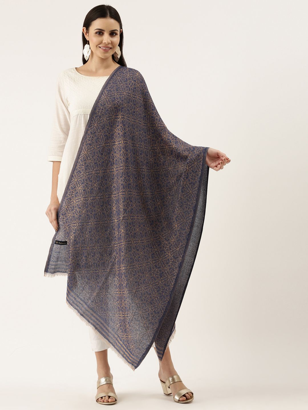 Dhiyona PA Women Blue & Grey Woven Design Fine Cashmere Woolen Shawl