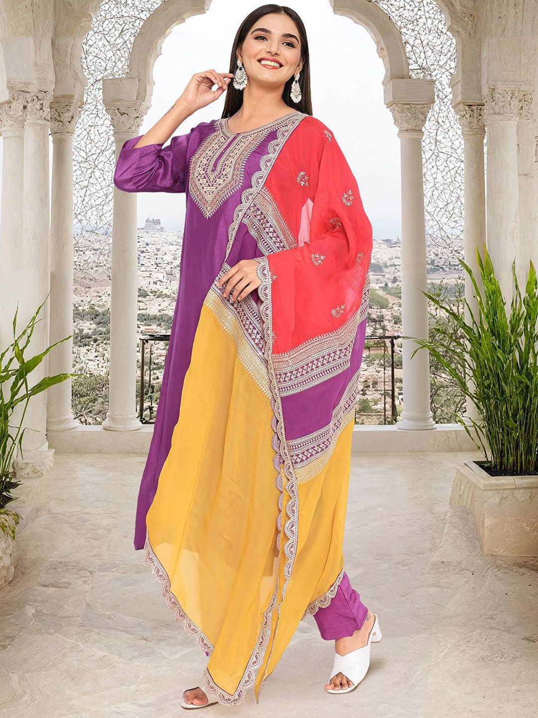 Dhiyona IS Women's Floral Yoke Design Zari Straight Kurta With Trouser And Dupatta