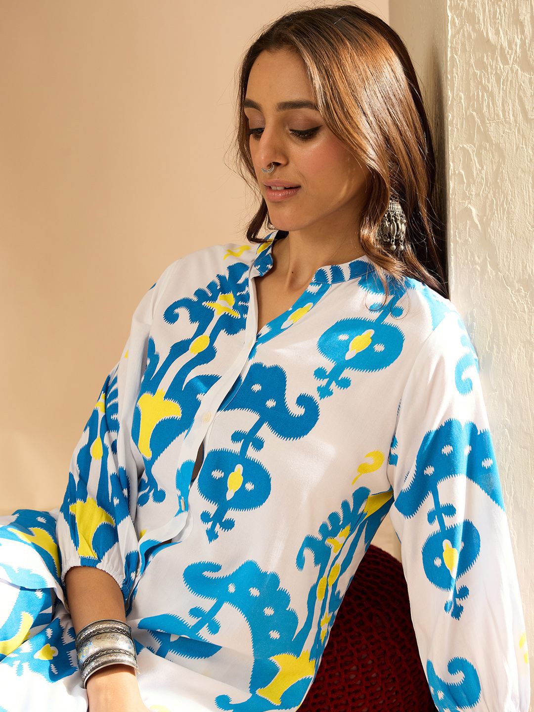 Dhiyona IE Women Printed Regular Kurta with Trousers