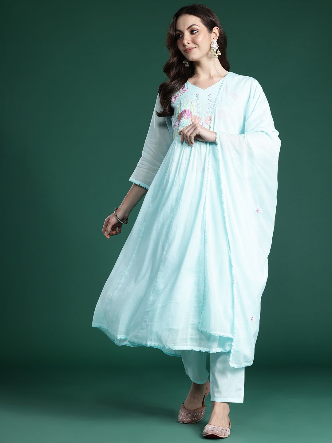 Floral Embroidered Thread Work Pure Cotton Kurta with Trousers & With Dupatta