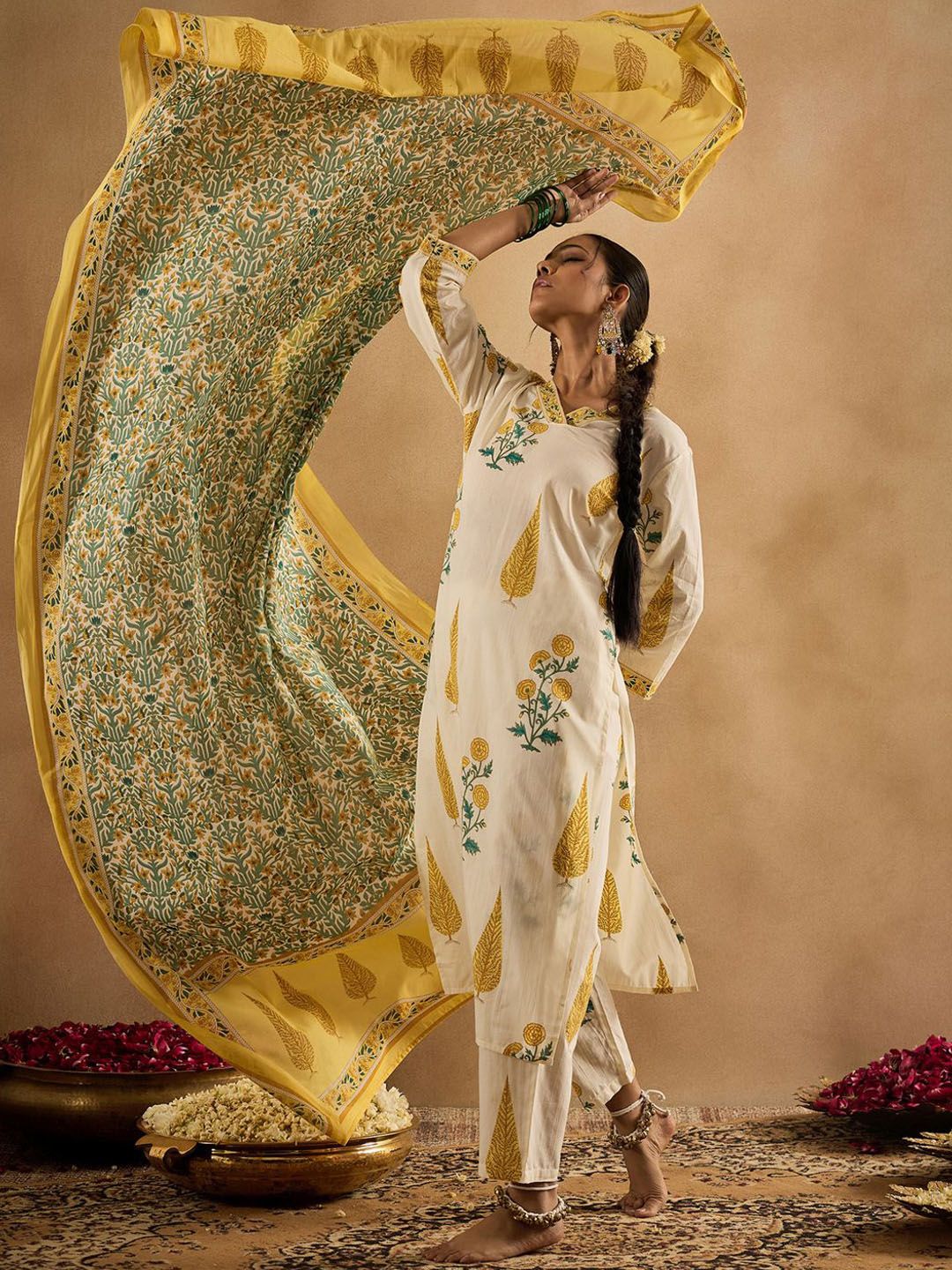 Floral Printed V-Neck Pure Cotton Straight Kurta With Trousers & Dupatta