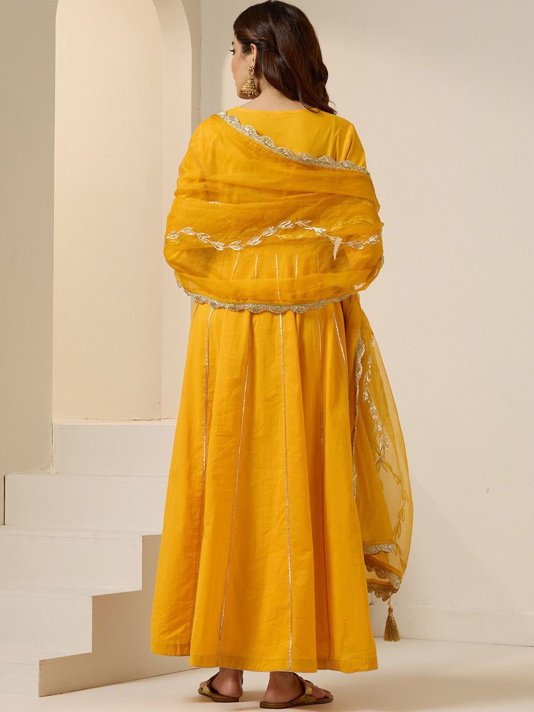 Dhiyona IS Women's Women Printed Regular Kurta with Trousers & With Dupatta