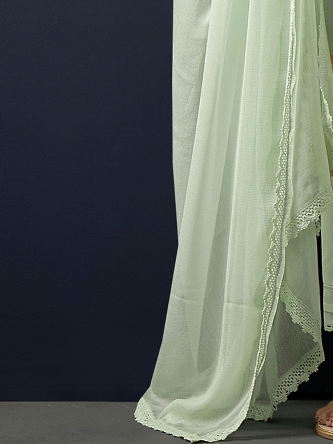 Dhiyona IE Floral Printed Regular Linen Straight Kurta With Trousers & Dupatta