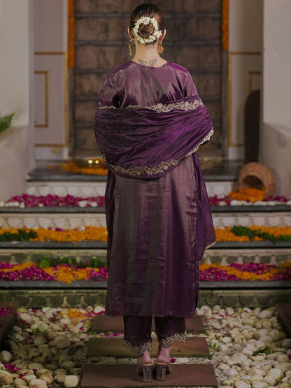 Dhiyona IE Women Ethnic Motifs Embroidered Regular Liva Kurta with Trousers & With Dupatta