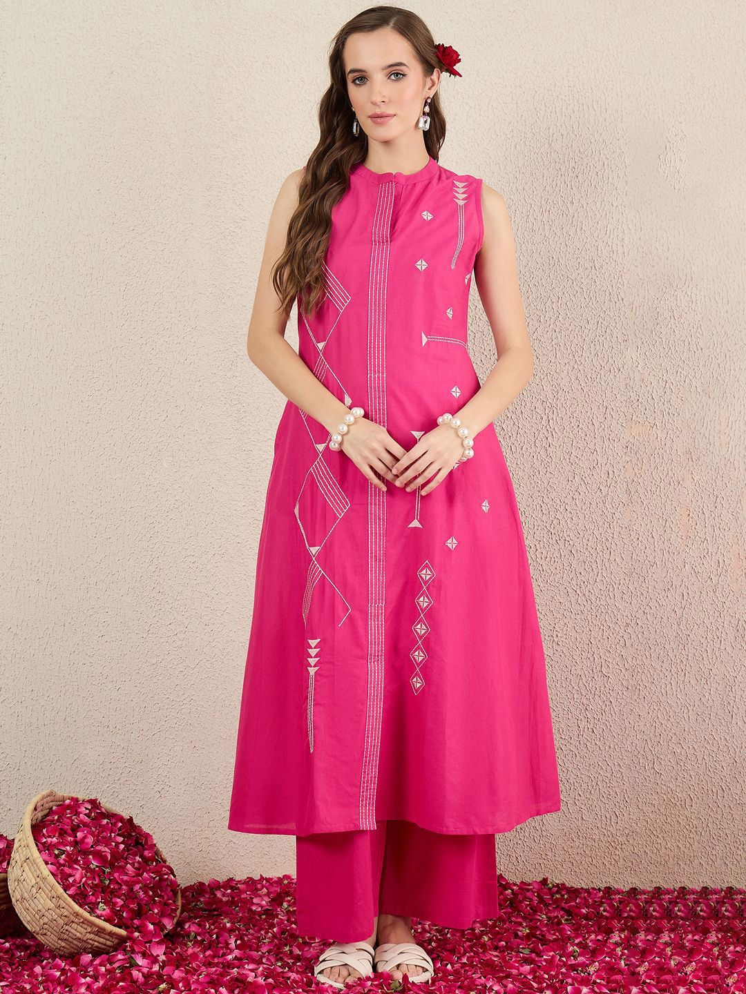 Women Ethnic Motifs Embroidered Regular Pure Cotton Kurta with Palazzos