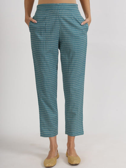 Dhiyona KL Floral Printed Beads and Stones Pure Cotton Kurta & Trousers With Dupatta