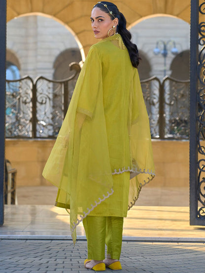 Ethnic Motifs Embroidered Regular Zari Straight Kurta With Trousers & Dupatta