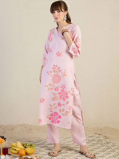 Dhiyona IE Printed V-Neck Top With Trousers Co-Ords