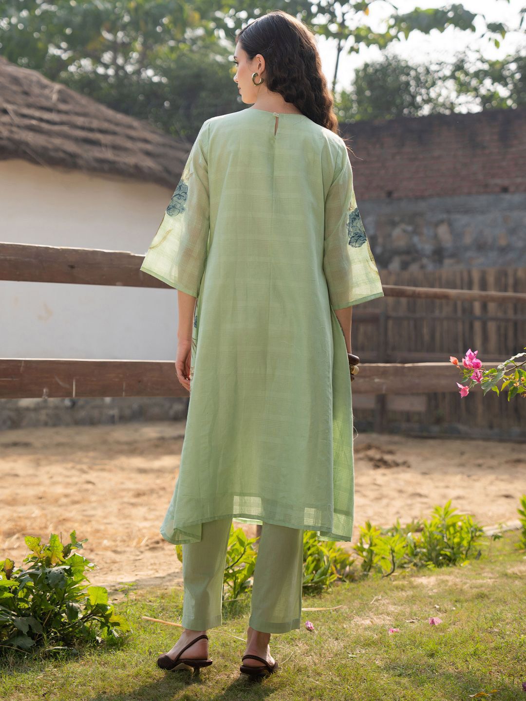 Women Floral Printed Regular Pure Cotton A-Line Kurta with Trousers