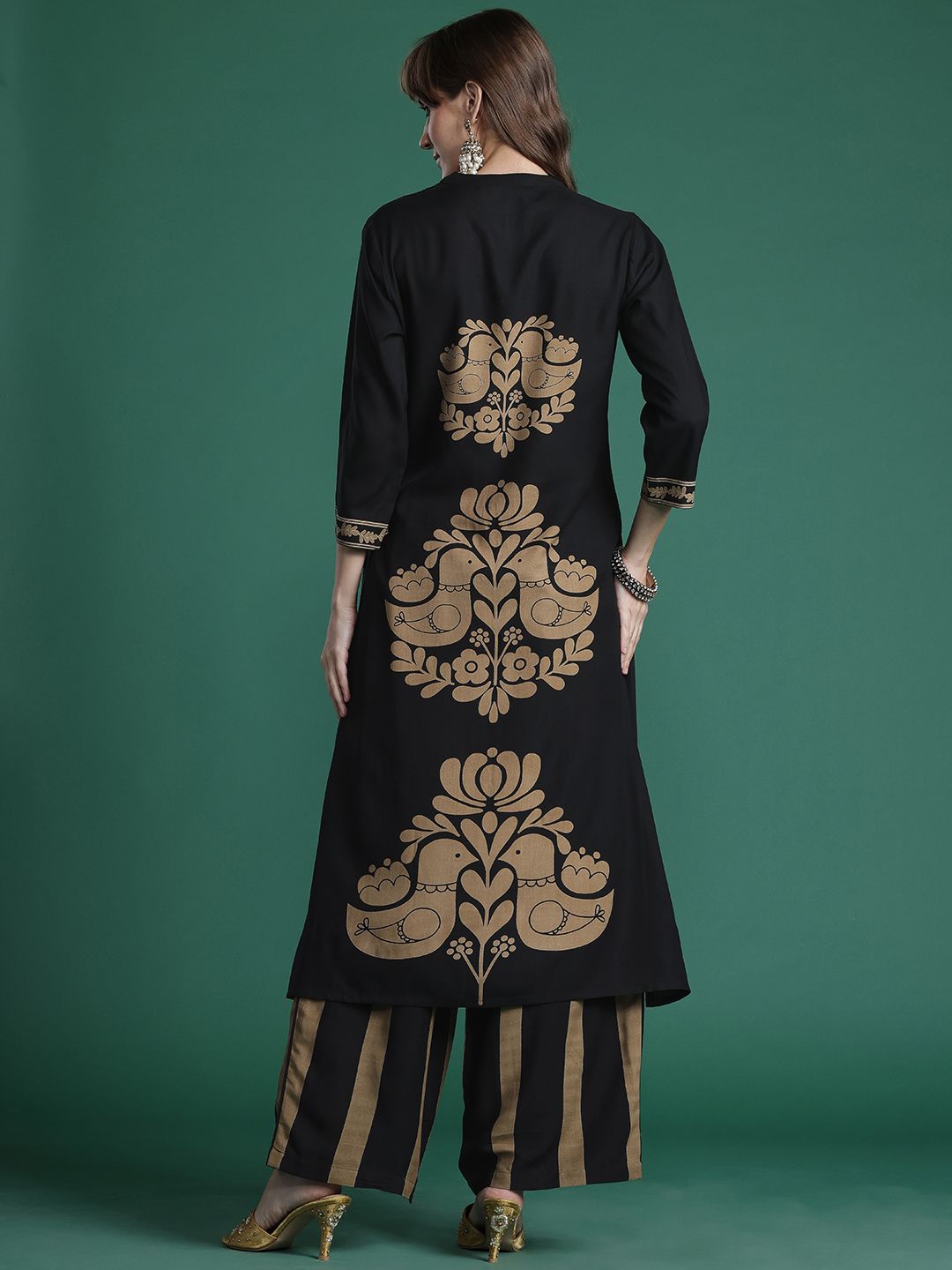 Ethnic Motifs Printed Thread Work Kurta with Palazzos