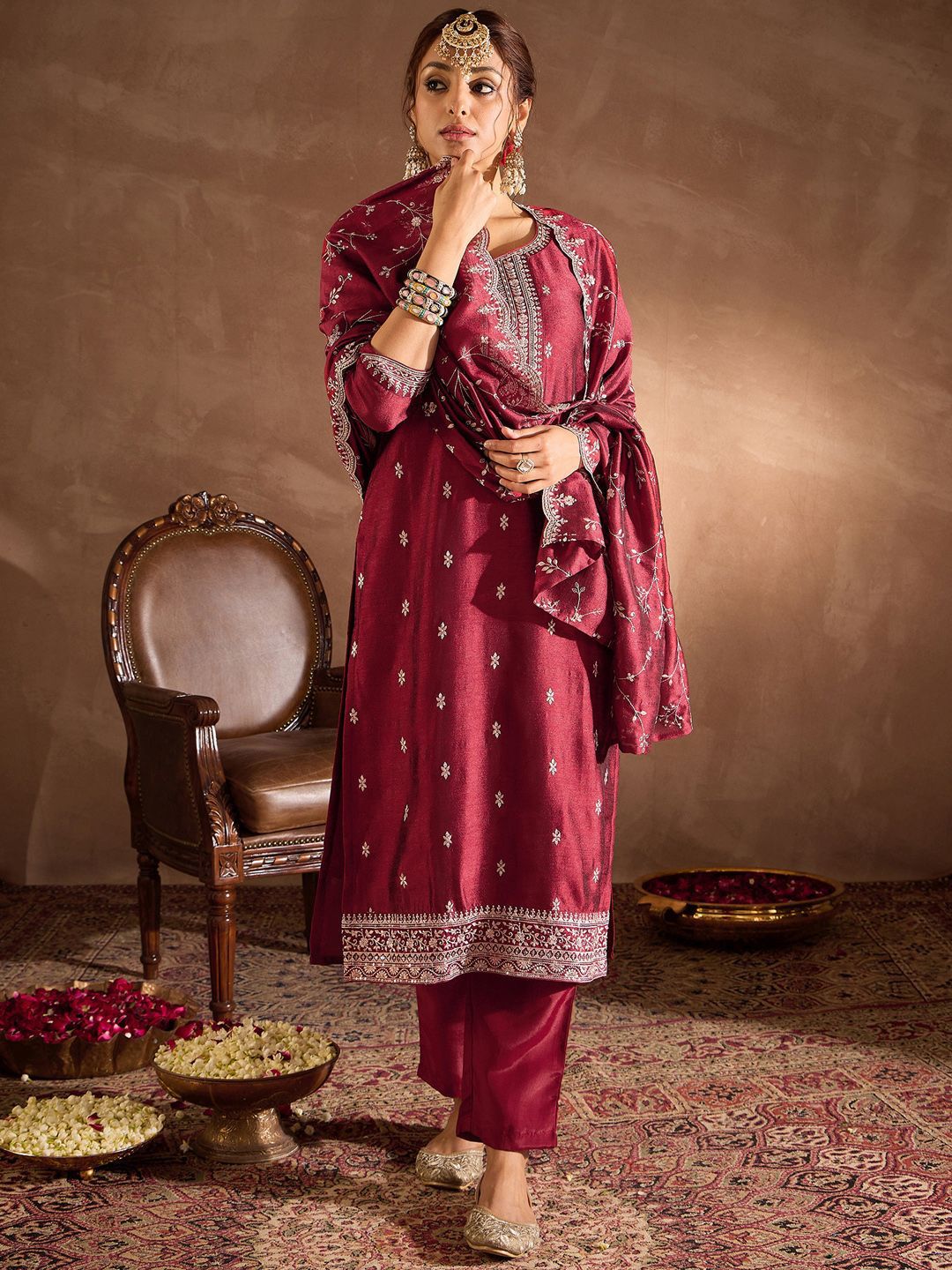 Floral Embroidered Sequinned Round Neck Straight Kurta With Trouser & Dupatta