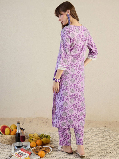 Dhiyona IE Women Floral Printed Pure Cotton Kurta with Trousers