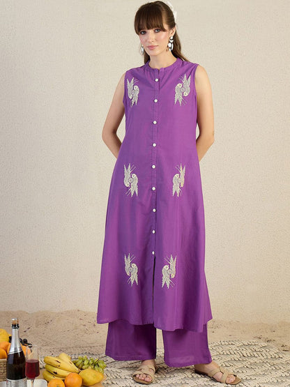 Women Ethnic Motifs Embroidered Regular Thread Work Pure Cotton Kurta Sets