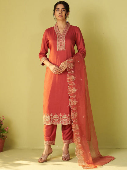 Dhiyona IE Women Floral Embroidered Kurta with Trousers & Dupatta