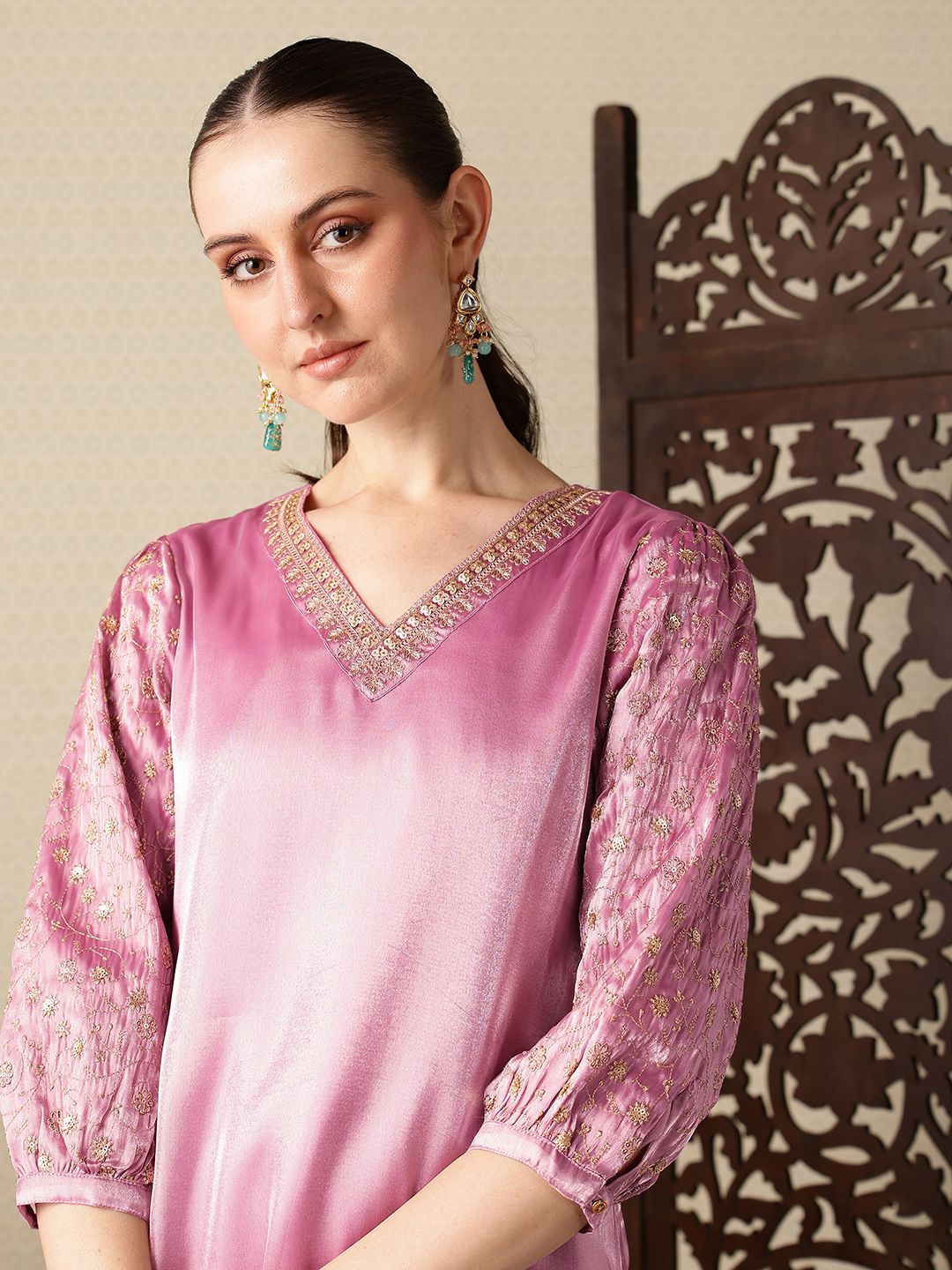Dhiyona PD Women Floral Embroidered Jashn Kurta with Trousers & Dupatta