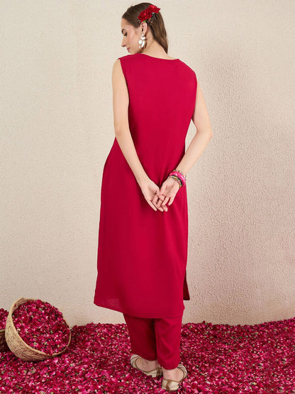 Dhiyona IE Women Solid Embroidered Kurta with Trousers