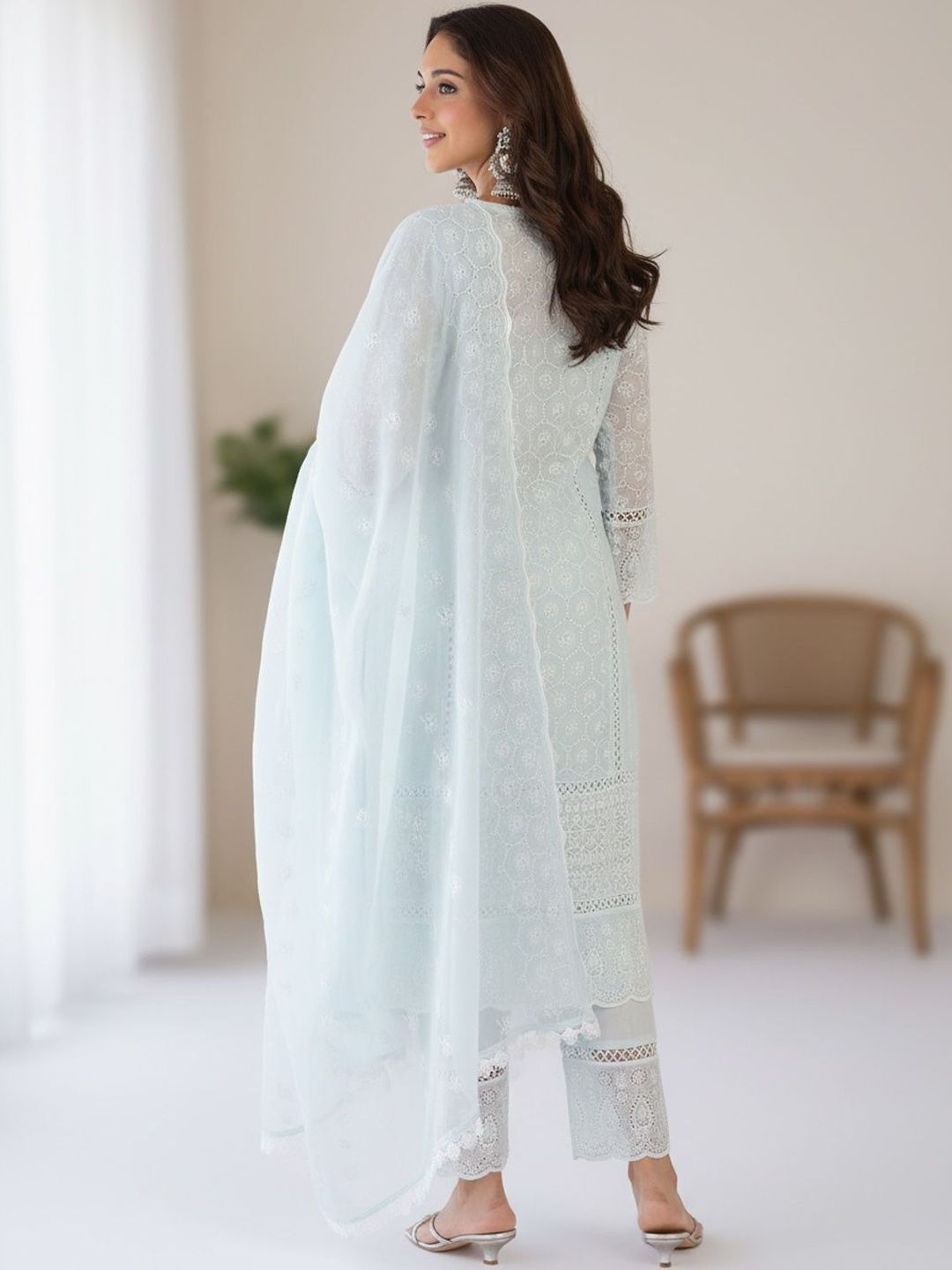 Women Ethnic Motifs Embroidered Regular Thread Work Pure Cotton Kurta with Trousers & With Dupatta