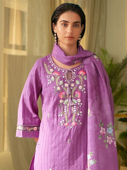 Women Floral Embroidered Regular Thread Work Pure Cotton Kurta with Trousers & With Dupatta