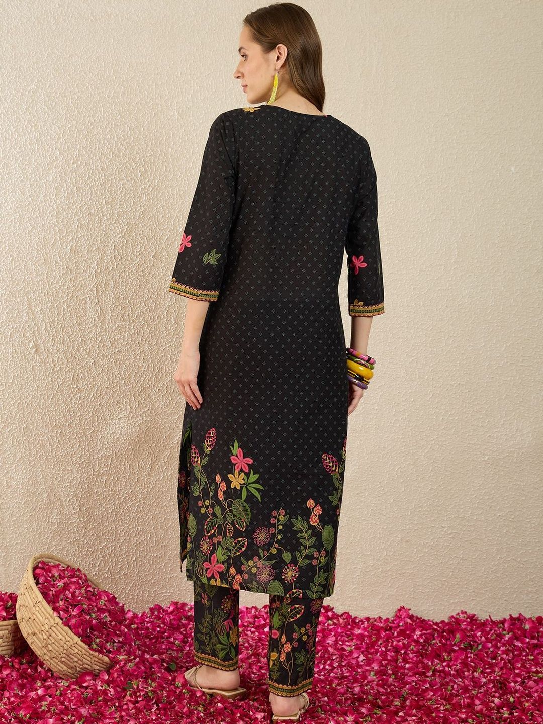 Floral Printed Thread Work Pure Cotton Straight Kurta With Trousers