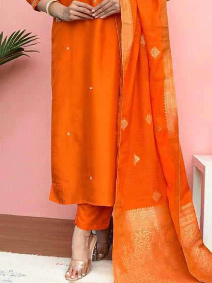 Dhiyona SN Women's Floral Embroidered Thread Work Notch Neck Straight Kurta With Trouser And Dupatta
