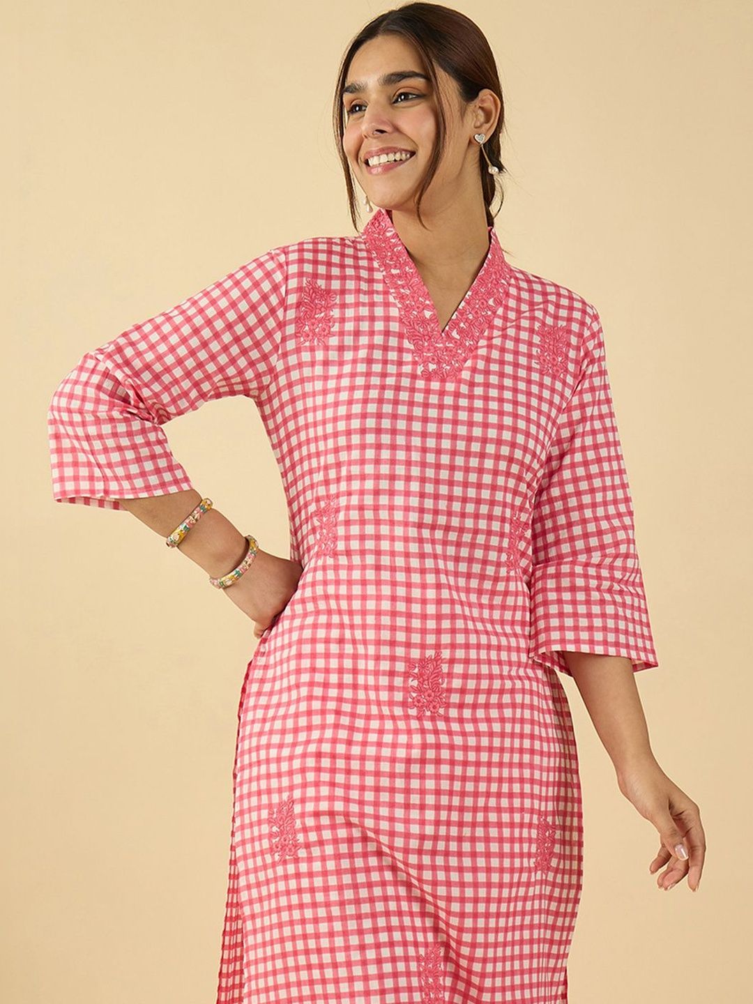 Women Regular Thread Work Pure Cotton Kurta with Trousers