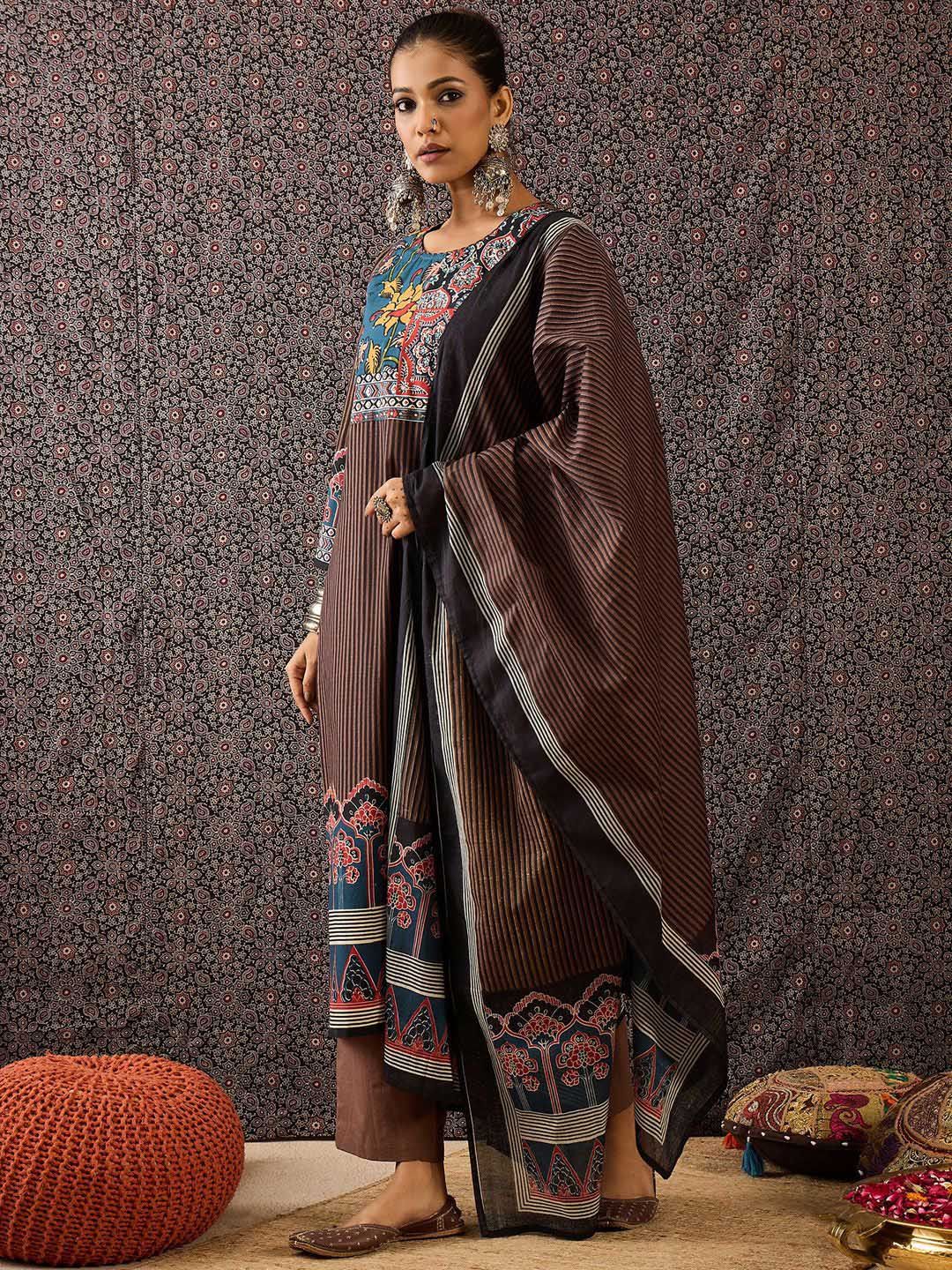 Women Ethnic Motifs Printed Regular Sequinned Pure Cotton Kurta with Trousers & With Dupatta