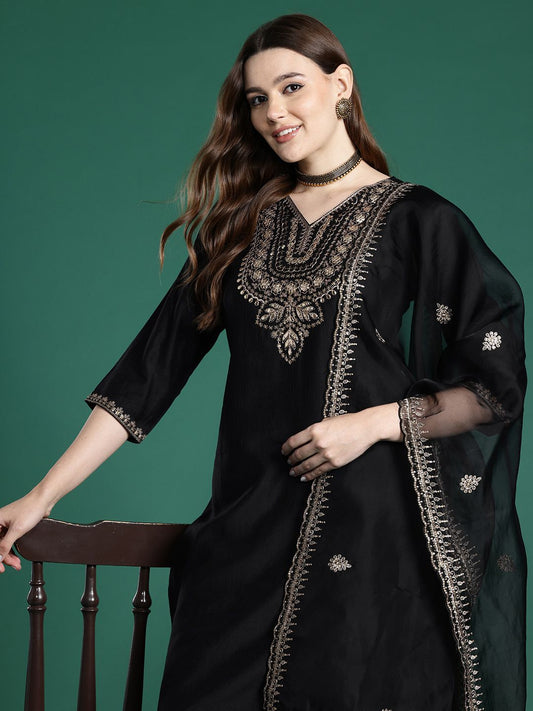 Dhiyona IE Ethnic Motifs Embroidered Liva Kurta with Trousers & With Dupatta