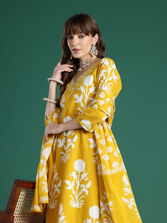 Dhiyona IE Floral Printed Mirror Work Pure Cotton Kurta with Trousers & With Dupatta