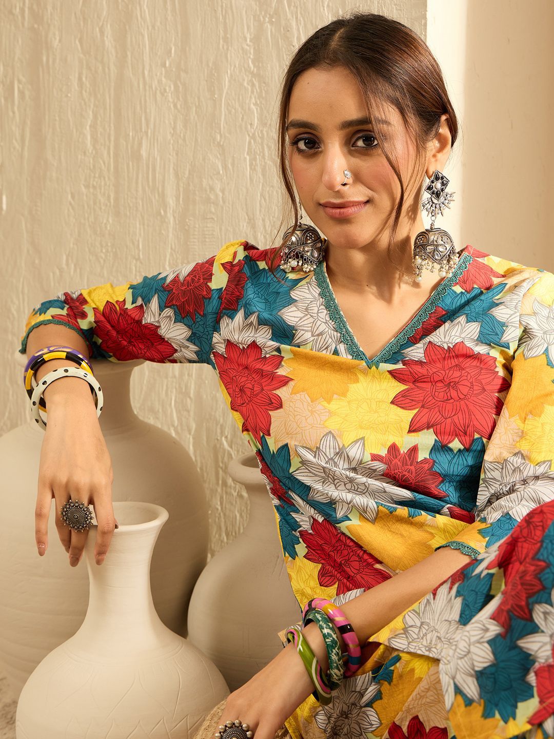 Dhiyona IE Women Floral Printed Regular Pure Cotton Kurta with Trousers